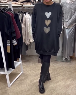 Flossy | Heart Printed Long Sleeve Sweatshirt