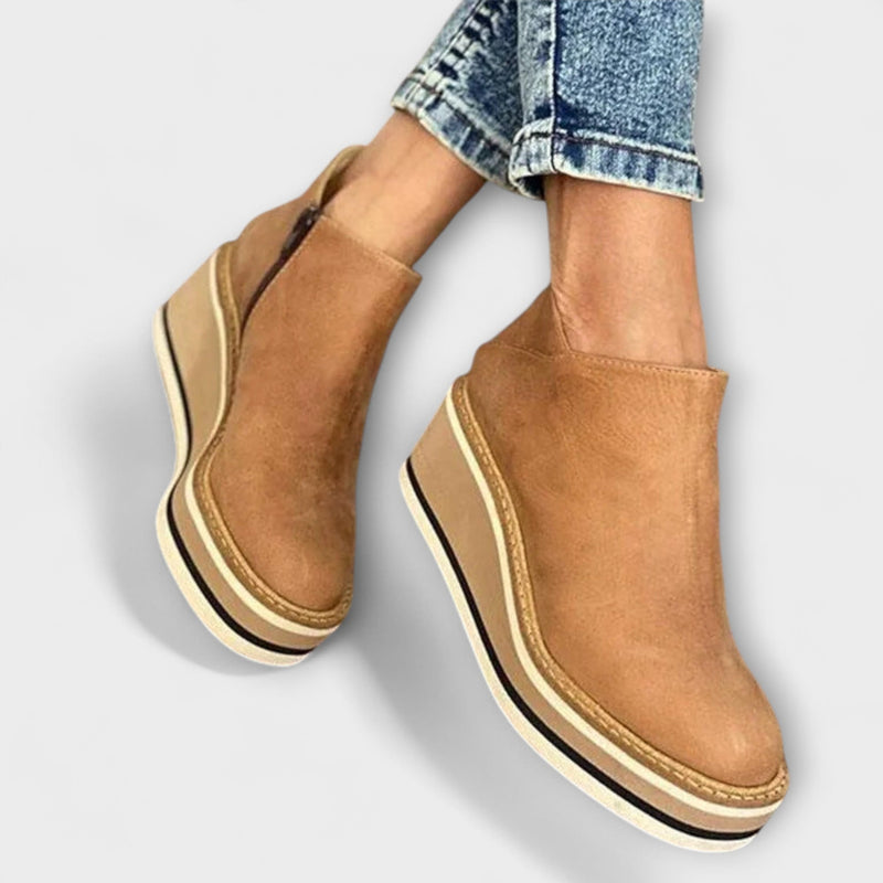 Brenda - Boots