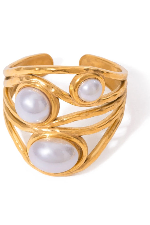 Geometric Pearl Ring
