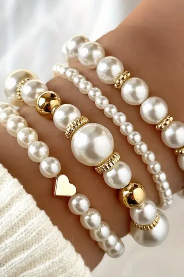 ELEGANCE PEARL BRACELET SET