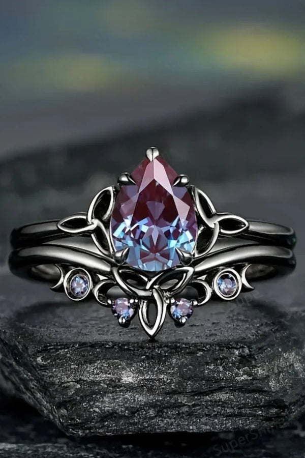 Amethyst Layers Ring | White Gold
