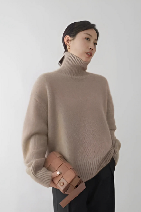 Larine | Turtleneck Sweater