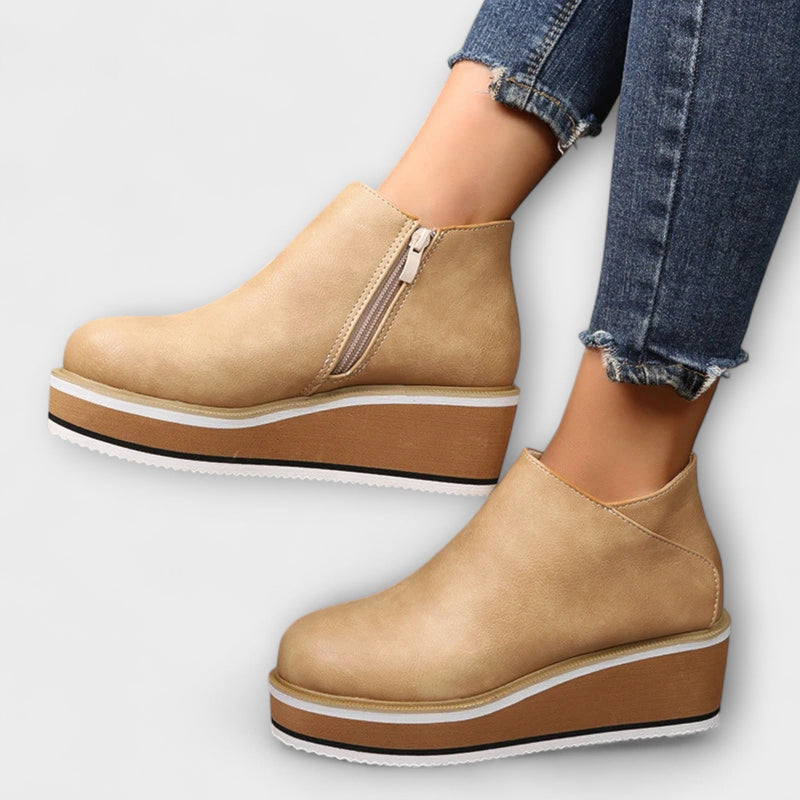 Brenda - Boots