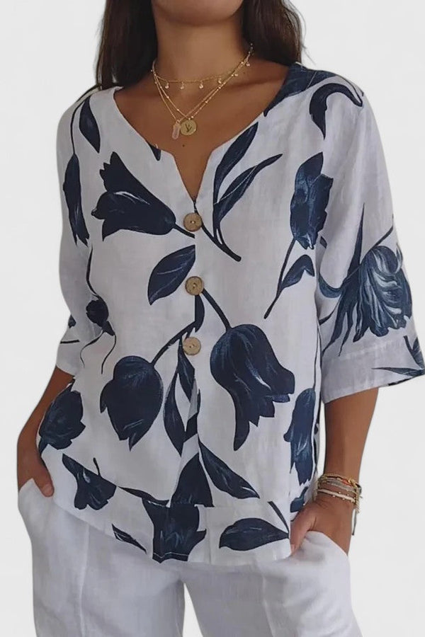 Laura | Comfortable V-Neck Blouse